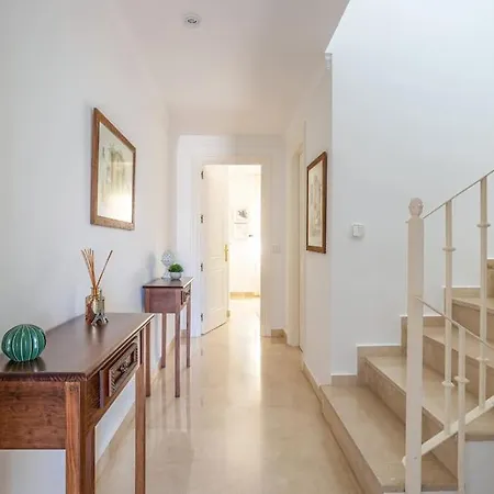 Oleholidays Aloha Gardens 185 Junto A Puerto Banus Marbella